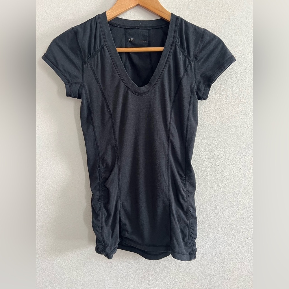 Zella Black Fitted Ruched Short Sleeve T-Shirt